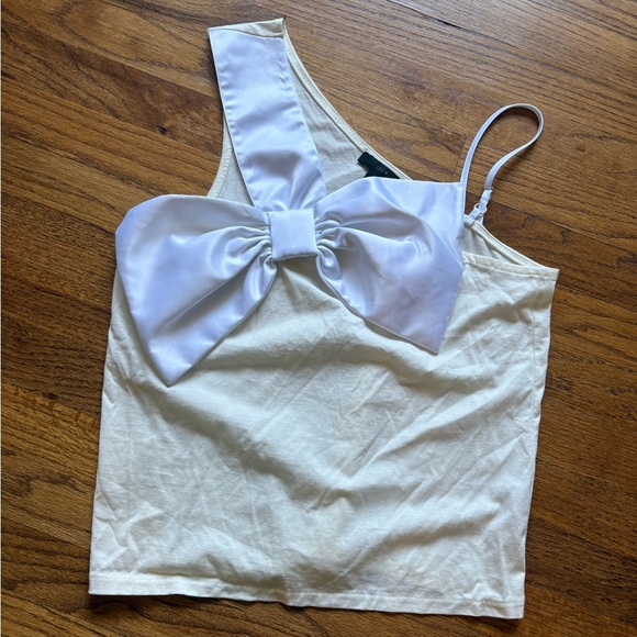 J. Crew Tops - J. Crew Asymetrical White Bow Cream Camisole Medium